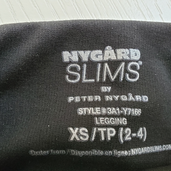 Brand New Peter Nygard Slim Leggings - Picture 8 of 9